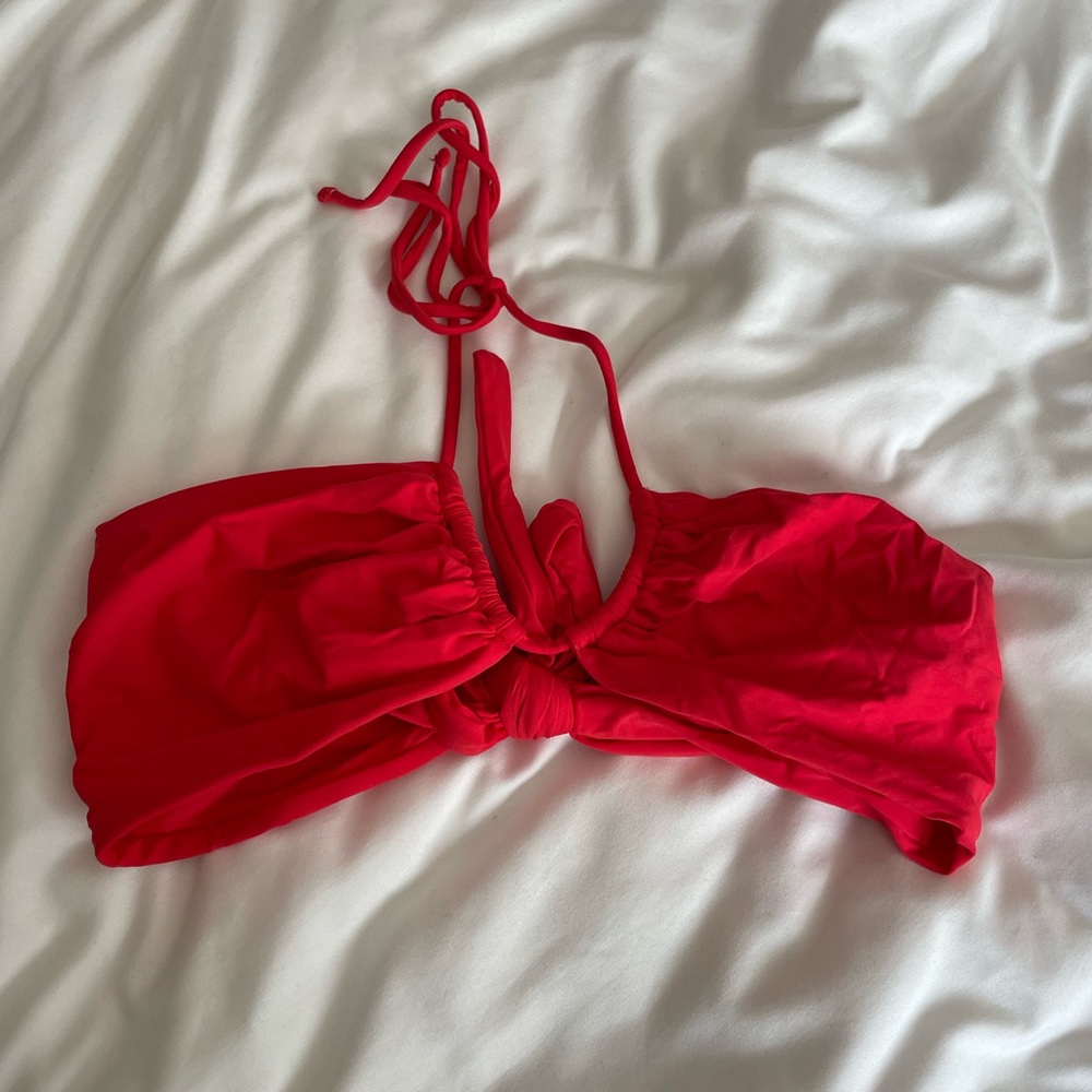 Versatile red novah swimwear freya top size small